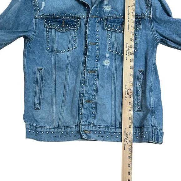 Free People Oversized Distressed Studded Denim Jean Jacket READ Size Small - Picture 10 of 14